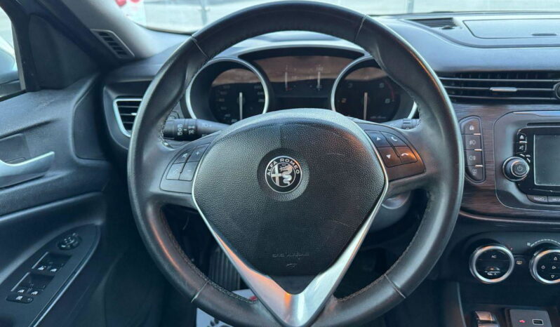 ALFA ROMEO – Giulietta – 1.6 JTDm 120 CV Super Launch Edition pieno