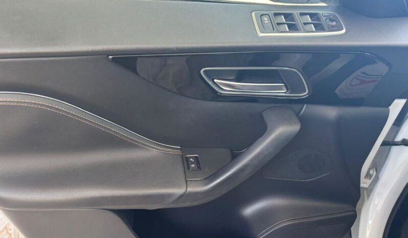 JAGUAR – F-Pace –  2.0d 180 CV AWD aut. Prestige pieno