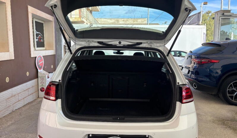 VOLKSWAGEN – e-Golf – 136 CV pieno