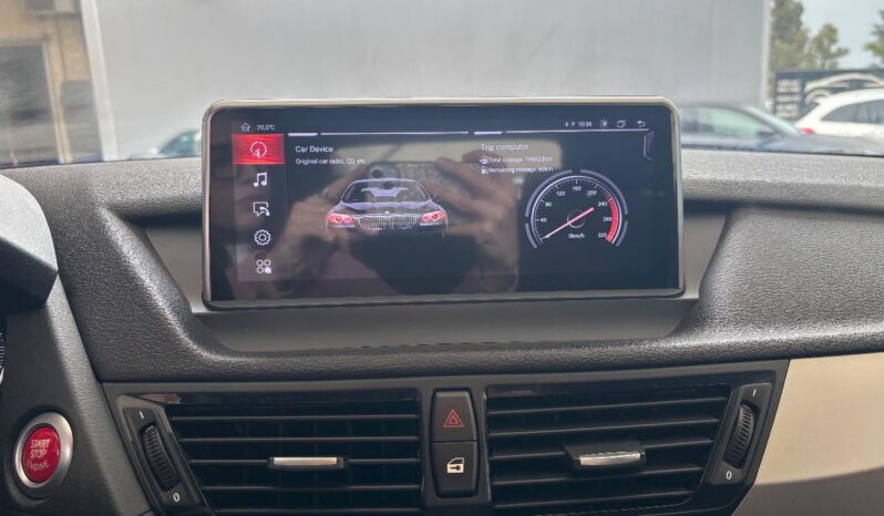 BMW – X1 –  sDrive18d pieno