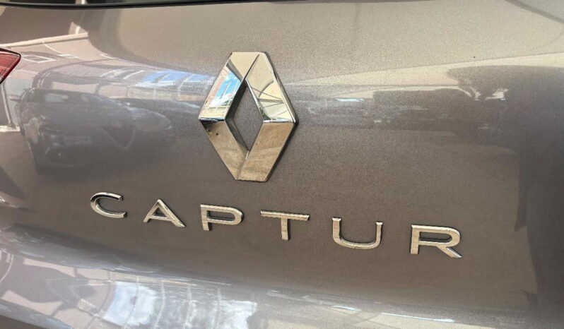 RENAULT – Captur – Blue dCi 8V 95 CV Business pieno