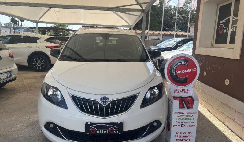 LANCIA – Ypsilon – 1.0 FireFly 5p.S&S Hybryd Gold pieno
