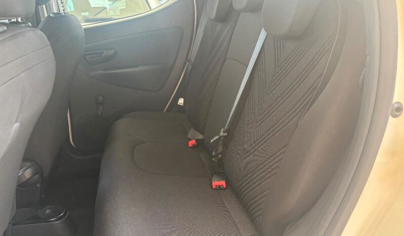 LANCIA – Ypsilon – 1.0 FireFly 5p.S&S Hybryd Gold pieno