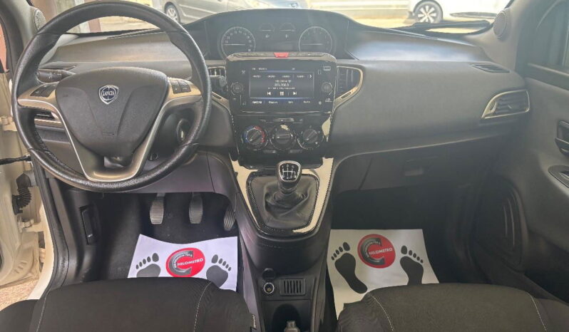 LANCIA – Ypsilon – 1.0 FireFly 5p.S&S Hybryd Gold pieno