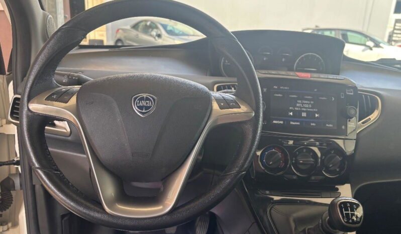 LANCIA – Ypsilon – 1.0 FireFly 5p.S&S Hybryd Gold pieno