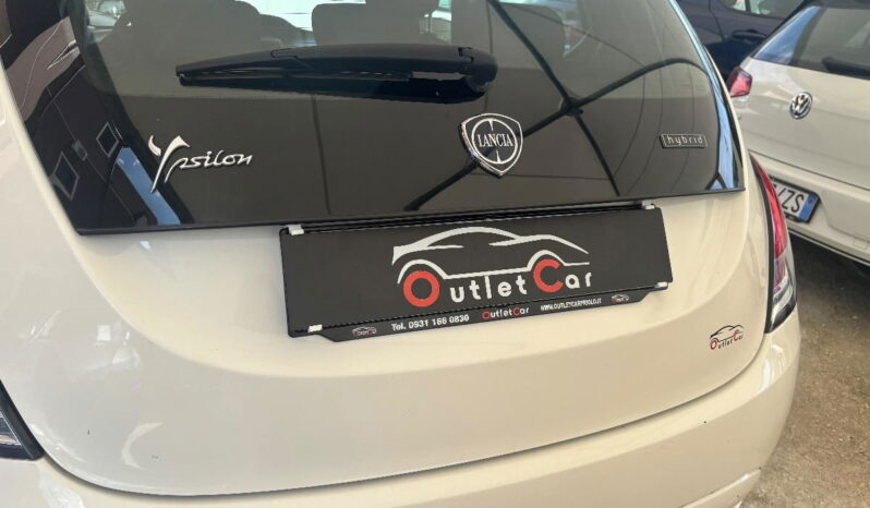 LANCIA – Ypsilon – 1.0 FireFly 5p.S&S Hybryd Gold pieno