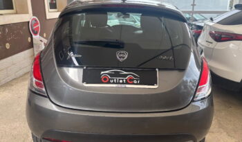 LANCIA – Ypsilon – 1.0 FireFly 5p.S&S Hybrid Silver pieno