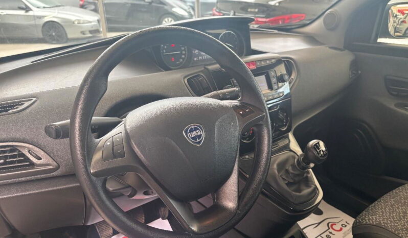 LANCIA – Ypsilon – 1.0 FireFly 5p.S&S Hybrid Silver pieno