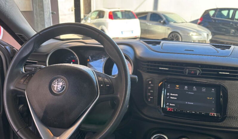 ALFA ROMEO – Giulietta – 1.6 JTDm 120 CV Super pieno