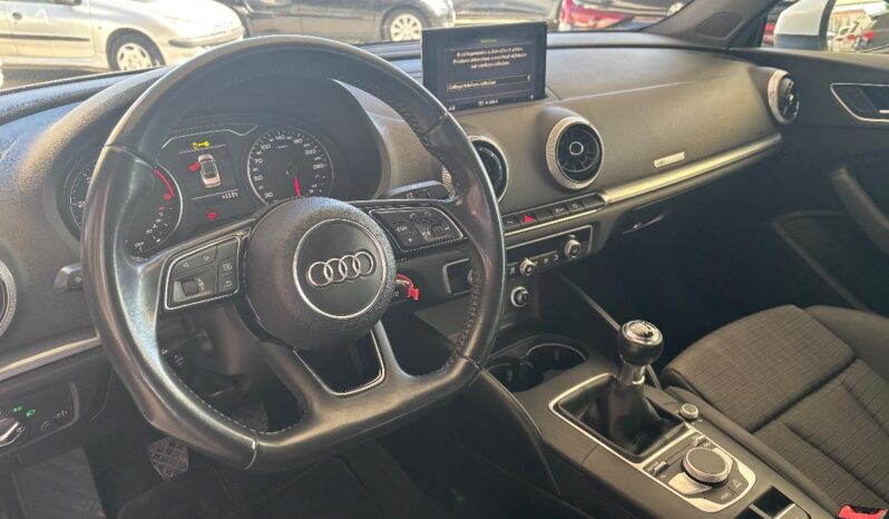 AUDI – A3 Cabrio –  1.6 TDI Sport pieno
