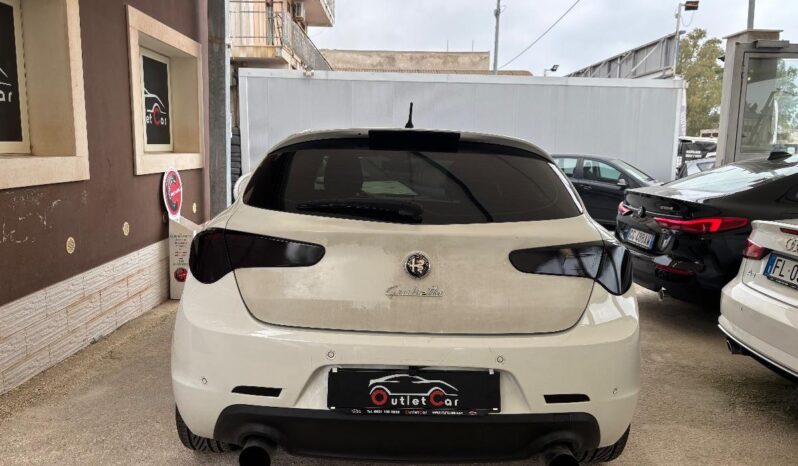 ALFA ROMEO – Giulietta – 2.0 JTDm-2 140 CV Exclusive pieno