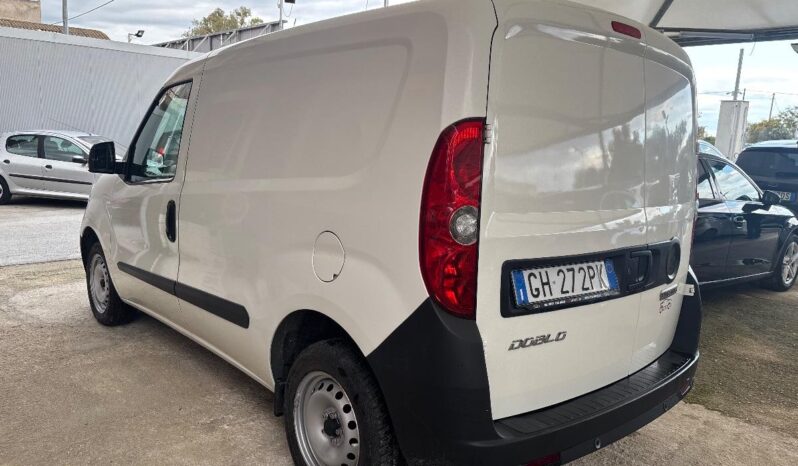 FIAT – Dobl&Atilde;&sup2; Cargo – 1.6 MJT 120CV S&S Trekking pieno