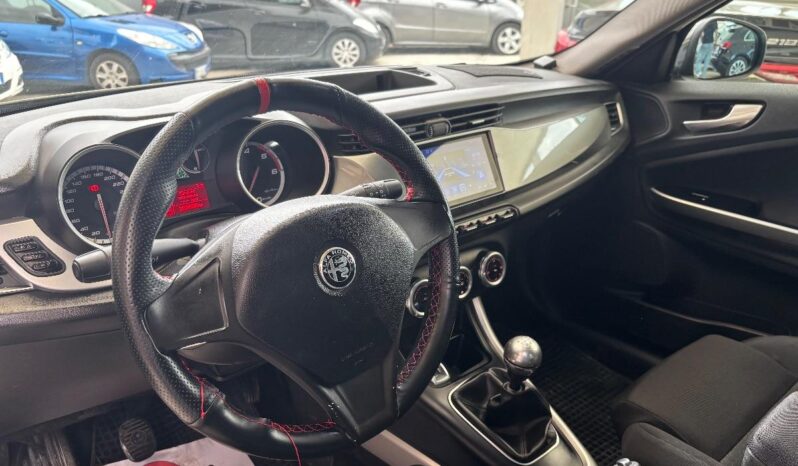 ALFA ROMEO – Giulietta – 2.0 JTDm-2 140 CV Exclusive pieno