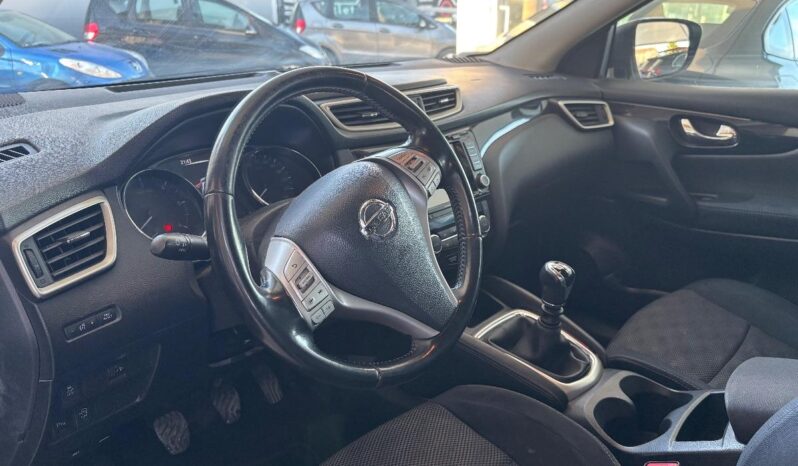 NISSAN – Qashqai pieno