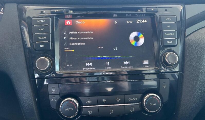 NISSAN – Qashqai pieno