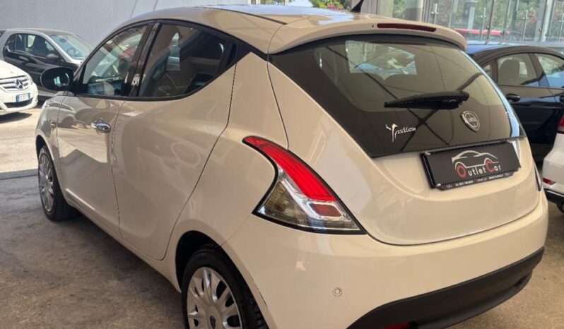 LANCIA – Ypsilon –  1.3 MJT 95 CV 5p. S&S Gold pieno
