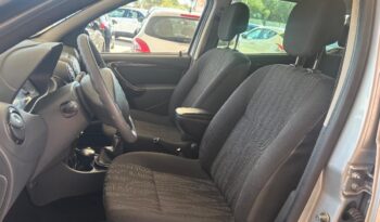 DACIA – Duster –  1.6 110 CV 4×2 GPL Laur&Atilde;&copy;ate pieno
